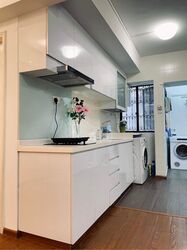Lucky Plaza (D9), Apartment #580003281